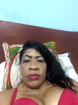 Snapshot of Tocameamor chatting on 02.28.25 Tocameamor online show from 02.28.25