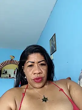 Snapshot of Tocameamor chatting on 10.01.25 Tocameamor online show from 10.01.25
