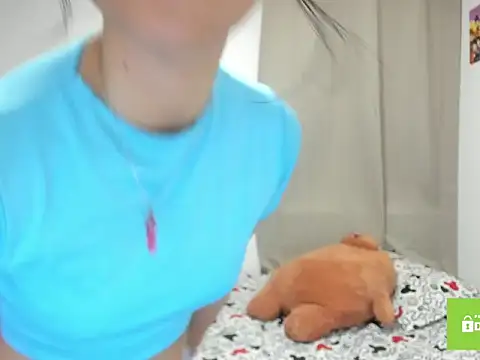 xoxo kiitty online show from 11.25.25