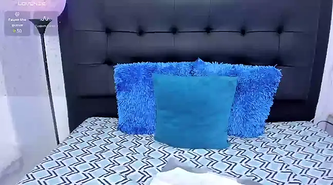 Snapshot of Madyson18 chatting on 03.04.25 Madyson18 online show from 03.04.25