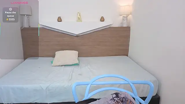 ChloeMoon9 online show from 01.19.26