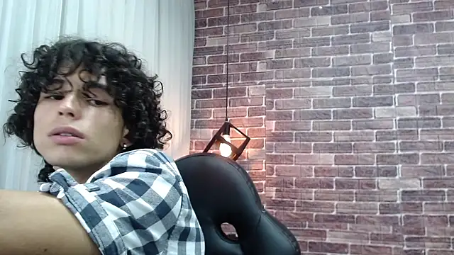 andres ocasio online show from 02.23.25