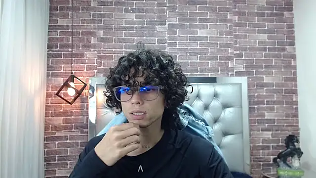 andres ocasio online show from 02.28.25