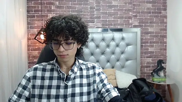 andres ocasio online show from 03.12.25