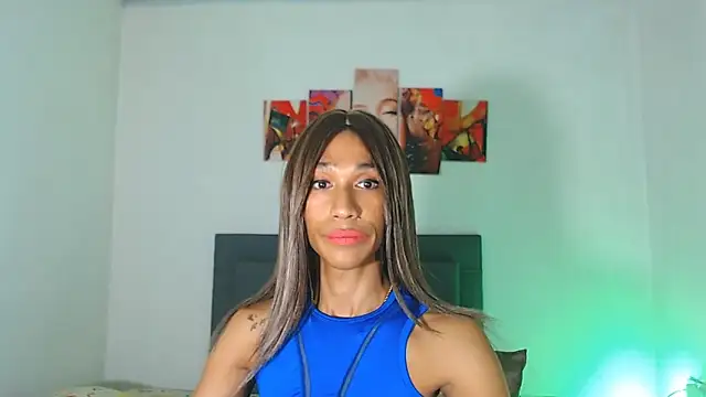 Snapshot of red_veltet chatting on 04.17.26 red veltet online show from 04.17.26