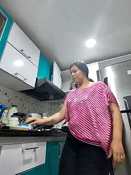 krolay16 online show from 10.21.25