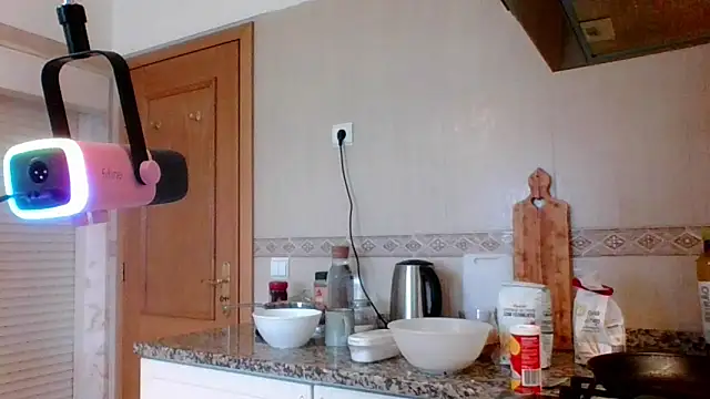 Della Ideal online show from 02.27.25