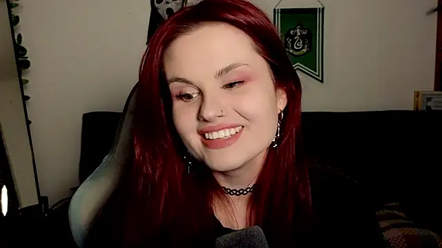 Della Ideal online show from 12.03.25