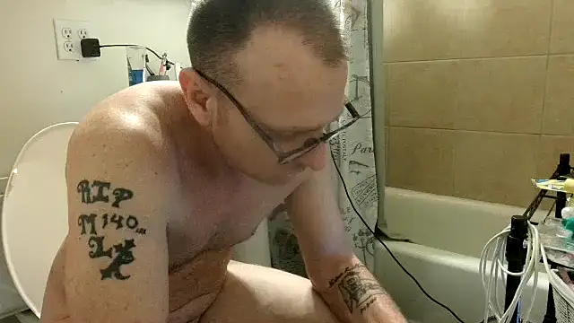 Snapshot of PornStro921 chatting on 09.15.25 PornStro921 online show from 09.15.25