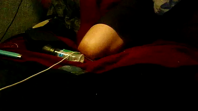Snapshot of PornStro921 chatting on 05.03.26 PornStro921 online show from 05.03.26