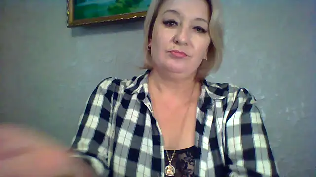 ArielXLoveresss online show from 11.25.25