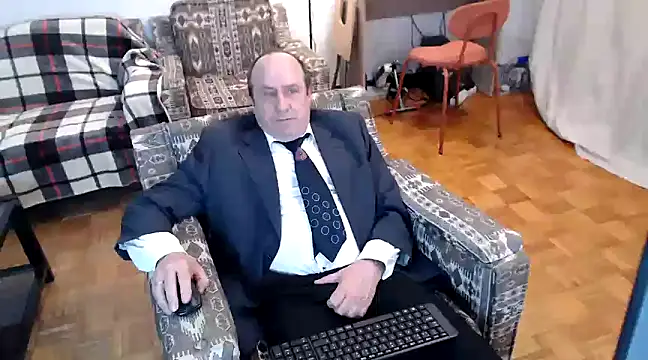 Snapshot of masterboy50 chatting on 02.24.25 masterboy50 online show from 02.24.25