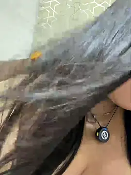 Snapshot of virginbrunette99 chatting on 07.07.26 virginbrunette99 online show from 07.07.26