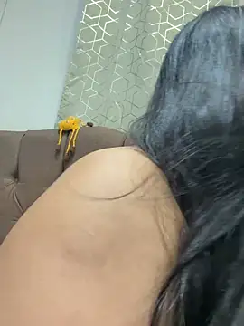 Snapshot of virginbrunette99 chatting on 07.11.26 virginbrunette99 online show from 07.11.26