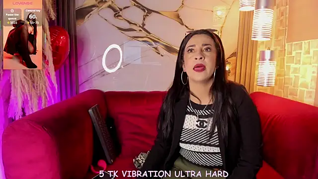 Bella williamss  online show from 10.15.25