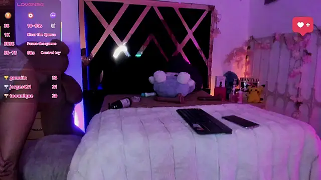 Minami Nakamura online show from 04.11.26