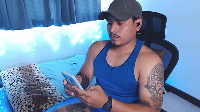 maxflurry  online show from 02.20.26