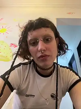 Snapshot of KititA12 chatting on 11.23.25 KititA12 online show from 11.23.25