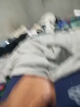 Snapshot of maynor1233 chatting on 10.31.25 maynor1233 online show from 10.31.25