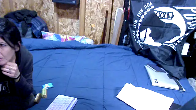 SillyRabbitz online show from 11.06.25