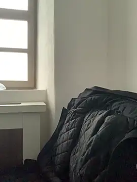 Mike8523 online show from 12.21.25