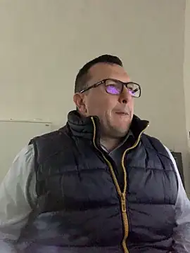 Mike8523 online show from 03.30.26