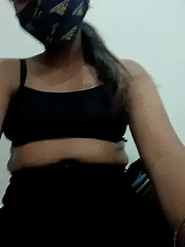 Snapshot of heena-3678 chatting on 03.05.25 heena-3678 online show from 03.05.25