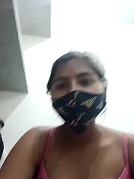 Snapshot of heena-3678 chatting on 03.11.25 heena-3678 online show from 03.11.25