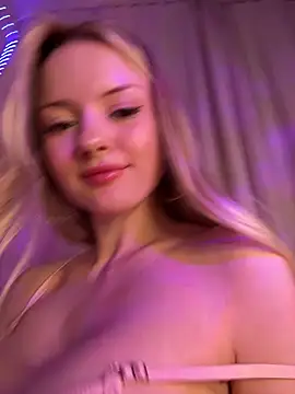 AngelicaaHeaven online show from 03.20.25