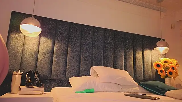 Ariannaa Suarez1 online show from 02.17.26