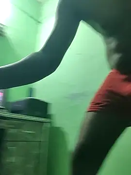 Snapshot of wildfun_ chatting on 02.24.25 wildfun online show from 02.24.25