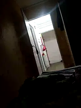 Snapshot of lalajuju972 chatting on 10.01.25 lalajuju972 online show from 10.01.25