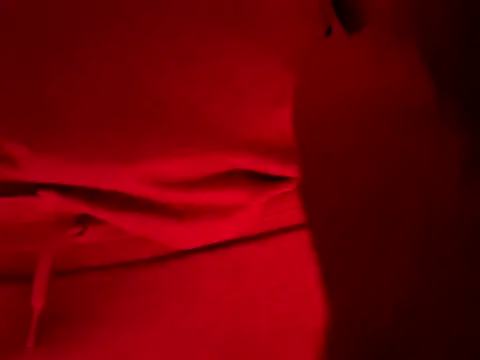 Snapshot of beelzeboobek chatting on 10.31.25 beelzeboobek online show from 10.31.25