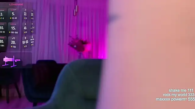 CutiePie69   online show from 04.05.26