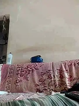 Snapshot of Fellyna chatting on 02.25.25 Fellyna online show from 02.25.25