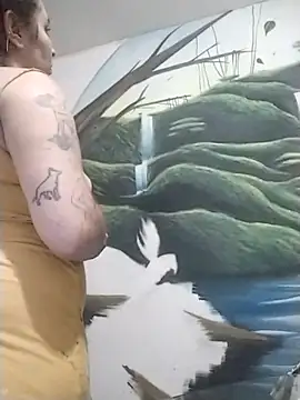 Snapshot of Fellyna chatting on 03.07.25 Fellyna online show from 03.07.25