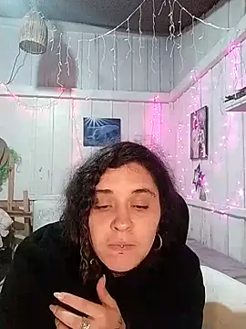 Snapshot of Fellyna chatting on 09.14.25 Fellyna online show from 09.14.25