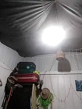 Snapshot of Fellyna chatting on 09.16.25 Fellyna online show from 09.16.25