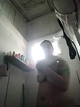 Snapshot of Fellyna chatting on 09.22.25 Fellyna online show from 09.22.25