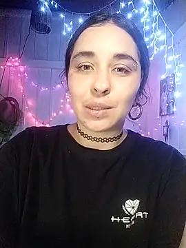 Snapshot of Fellyna chatting on 09.28.25 Fellyna online show from 09.28.25