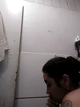 Snapshot of Fellyna chatting on 10.07.25 Fellyna online show from 10.07.25