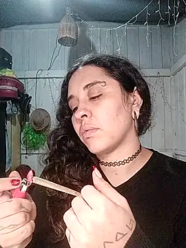 Snapshot of Fellyna chatting on 10.13.25 Fellyna online show from 10.13.25