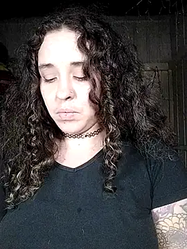 Snapshot of Fellyna chatting on 10.27.25 Fellyna online show from 10.27.25