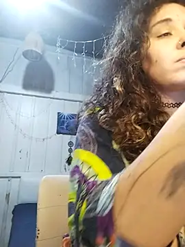 Snapshot of Fellyna chatting on 11.08.25 Fellyna online show from 11.08.25