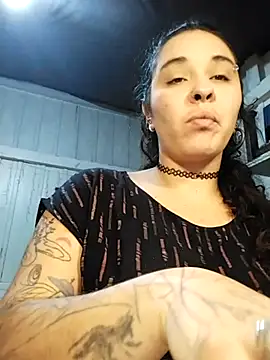 Snapshot of Fellyna chatting on 11.20.25 Fellyna online show from 11.20.25