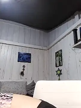 Snapshot of Fellyna chatting on 11.22.25 Fellyna online show from 11.22.25