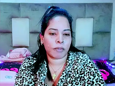 indiantopaz694u online show from 06.25.26