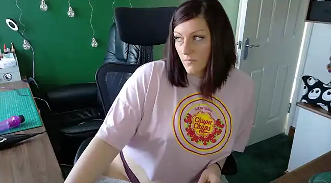 CurvyNolaMILFx online show from 03.13.25