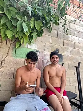 Snapshot of twinks_28 chatting on 02.13.26 twinks 28 online show from 02.13.26