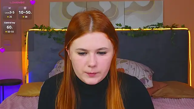 Eva Starlight online show from 10.10.25